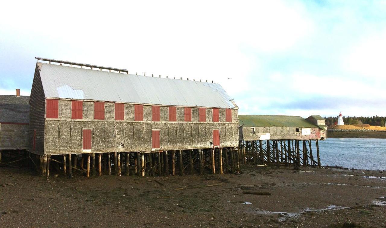 West Quoddy Station Llc Hotel Lubec ภายนอก รูปภาพ